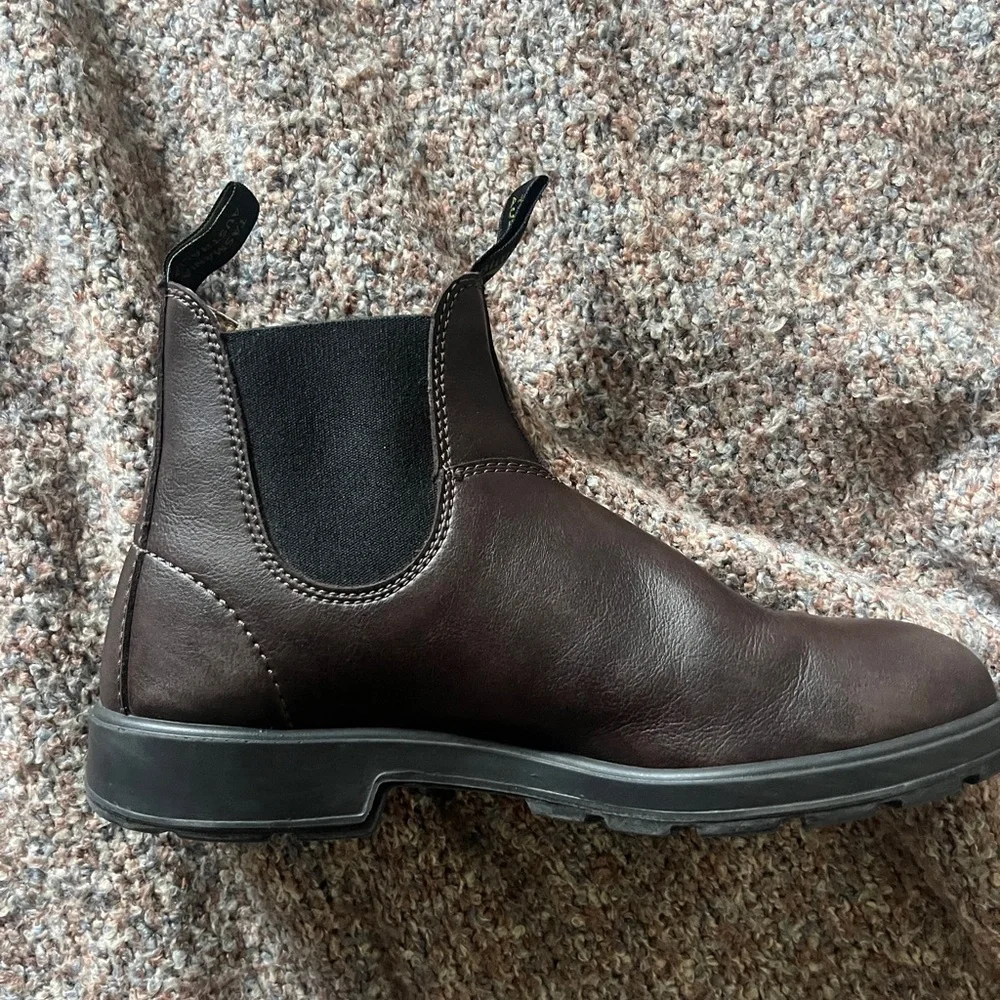 Blundstone brown Chelsea boots men’s AU 9 US 10 - Picture 2 of 3